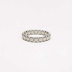 Atolea - Beaded Ring - Size 9 - 18k White Gold New with Dust Bag